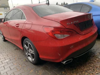 Mercedes Benz CLA 250 4-matic